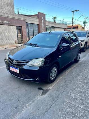 TOYOTA ETIOS 1.3 X 16V FLEX 4P AUTOMÁTICO
